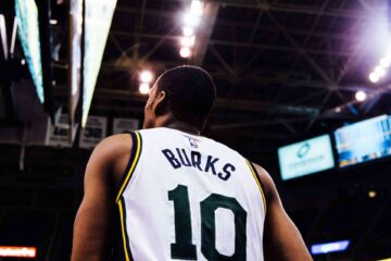 Cavaliers Stave Off Elimination in N.B.A. Finals